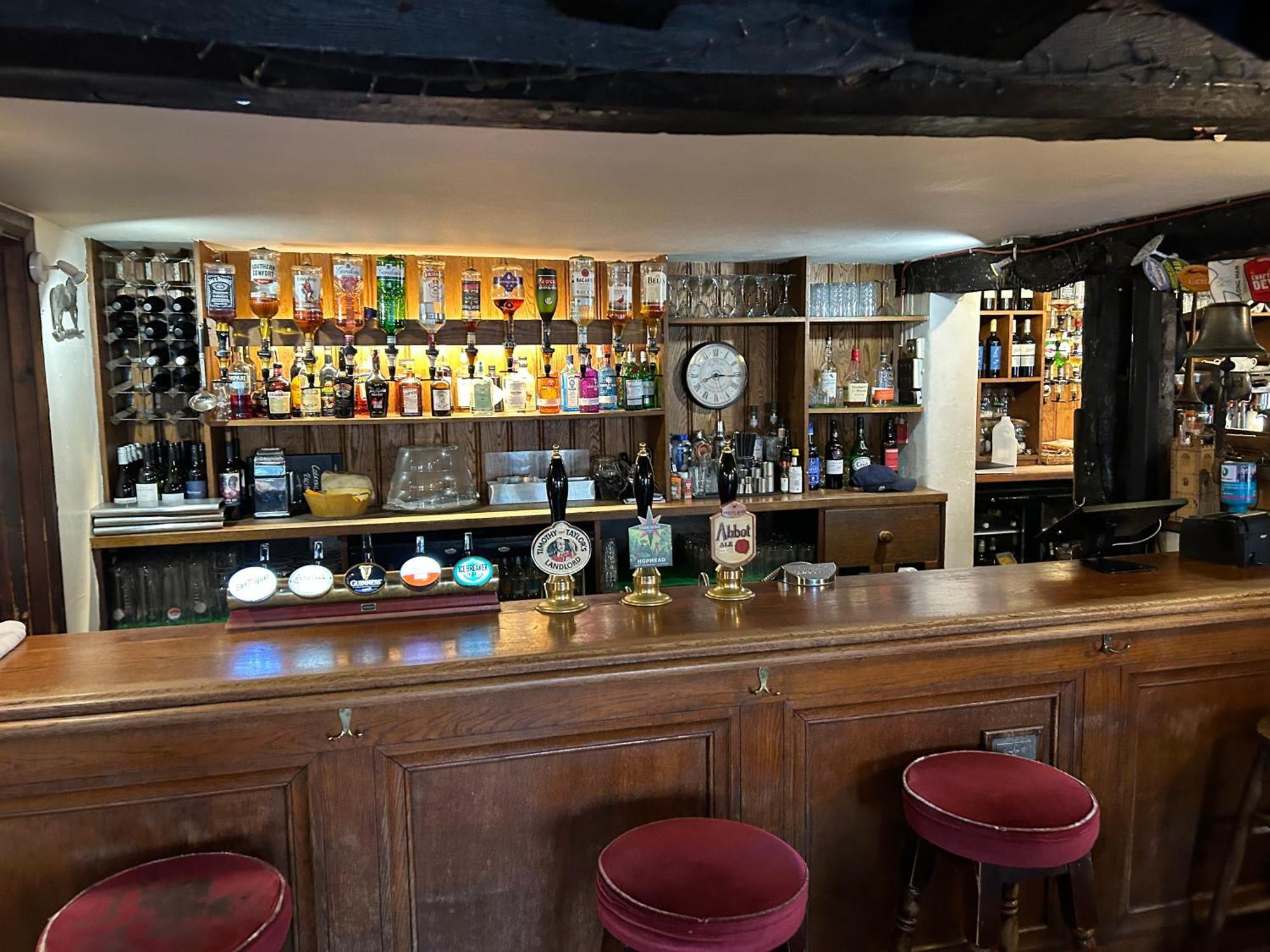The George Inn Алфристон Экстерьер фото