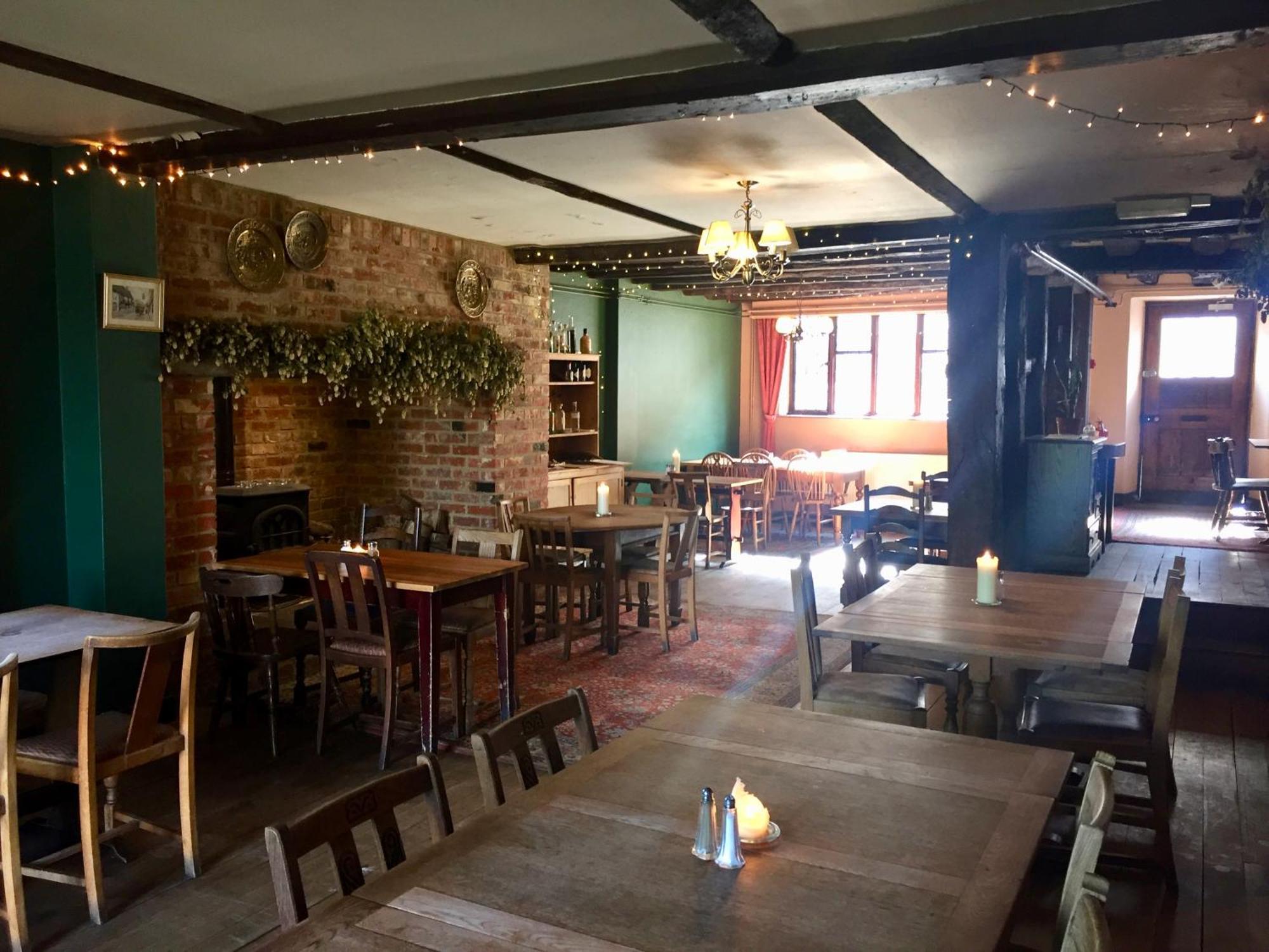 The George Inn Алфристон Экстерьер фото